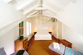 Tulip Room at Simonton Court Key West